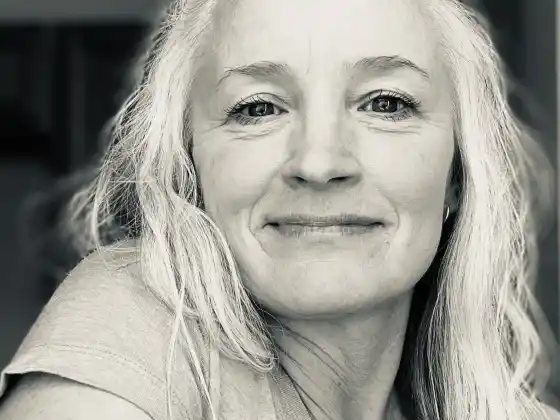 Lisa Knowlton,
Health & Wellness, Spirituality, Grief, Love and Relationships, Personal Development & Coaching, Arts
Expert at Simposium Pemberdayaan 2025