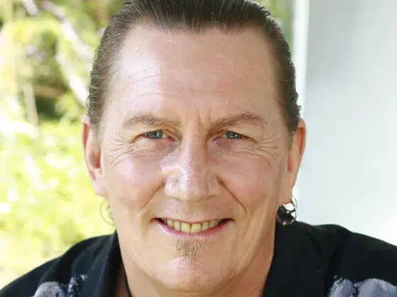 David McLeod,
                            Personal Development & Coaching, Health & Wellness, Spirituality, Health & Wellness, Personal Development & Coaching, Personal Development & Coaching, Personal Development & Coaching, Health & Wellness, Spirituality
                            Expert at 25 Werkzeuge fürs Leben: Eine magische Reise